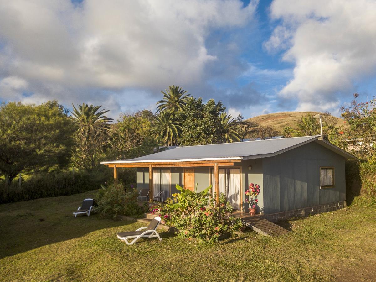 Cabanas Henua Iti Hanga Roa Exterior photo