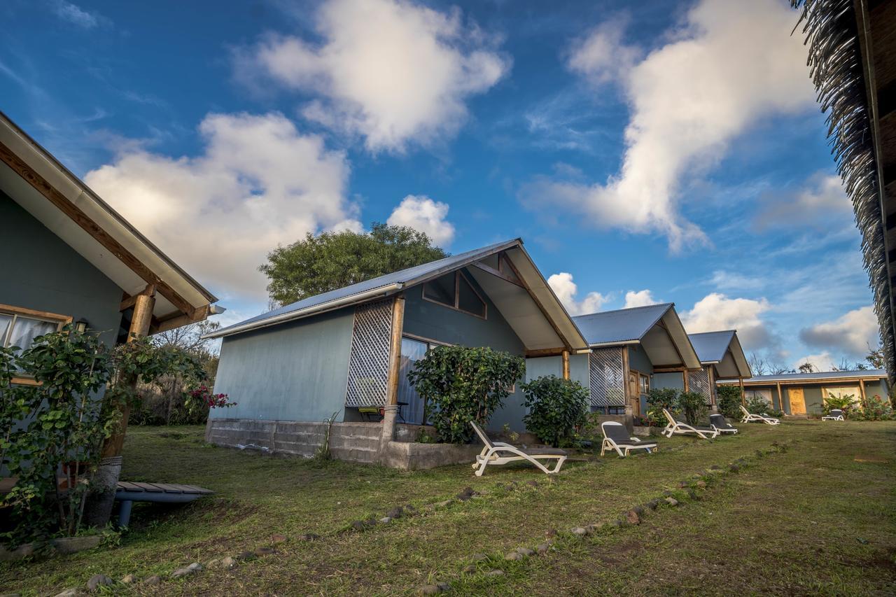 Cabanas Henua Iti Hanga Roa Exterior photo